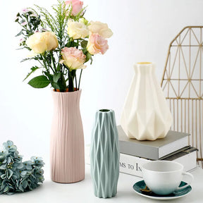 Plastic  Flower Vase 