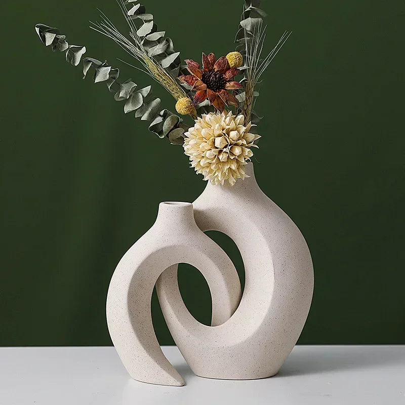 Ceramic Interlock Vase